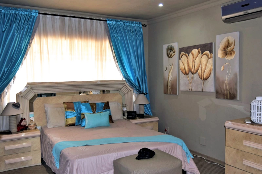 4 Bedroom Property for Sale in Vaalpark Free State